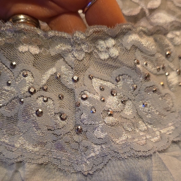 Maurices Silver Lace Trim & Silver Studded Neckline Camisole. Size Small - Picture 6 of 7